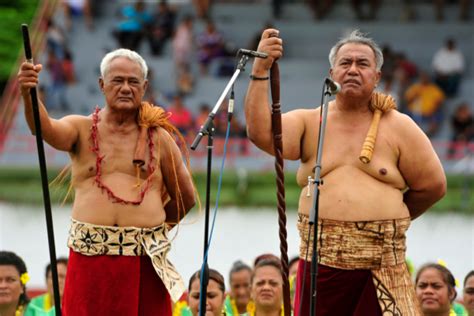 king of the village meaning|Faʻamatai .